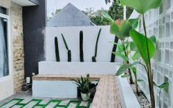 Family Villa Homestay Puncak Garuda D3 Batu