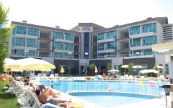 Side Lowe Hotel
