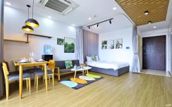 QMP-D'Capitale-Cozy Studio Near Vincom w/City View