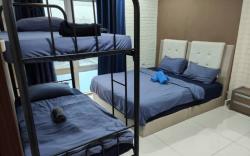 B20~KSL Mall ~ Bathtub ~ Netflix ~ 7 pax