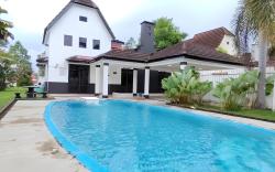 Private Pool Bungalow @ A Famosa