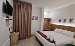 City Stay Kuching @201 Super King Bed (W Smart TV)