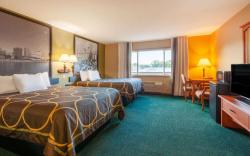 Super 8 by Wyndham Berlin WI