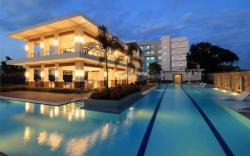 8 SPATIAL Condo, Maa road near Downtown