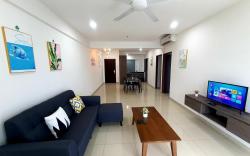 Modern  2BedRoom Suite 6pax@SKY CONDO JURU SENTRAL
