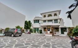Treebo The Regal House, Near Fateh Sagar Lake