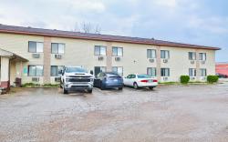 OYO Hotel Pipestone MN, Canterbury Park