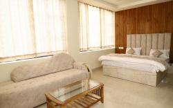 Ivory Hotel