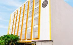 Bloom Hotel Gachibowli