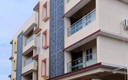 Neighbour Inn - Near Chennai Trade Centre & Miot Hospital