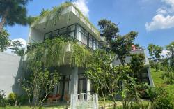 Venus Flamingo Resort - Sky Lake villa - HA10
