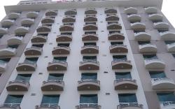 LA Hotel