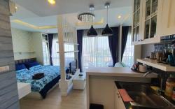 LUX in Love with Wifi & Toproof  Pool *My New Room