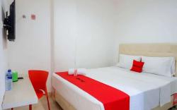 RedDoorz near Mall Ratu Indah 3