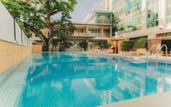 Ayala Mall 10mins walk Cebu City Apartment & Pool