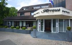 Hotel Arrows
