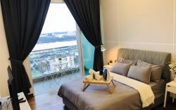 Paragon Suite, Marigold Suite by Antlerzone