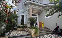 Nearby Xuanhuong lake - 5' walkin - 5bedroom house