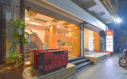 Hotel Radhika Deluxe, Kolhapur 