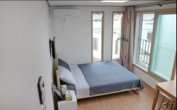 Blue Island Guesthouse