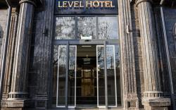 Level Hotel