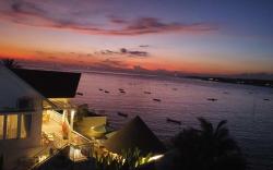 Ceningan Beachside Villas
