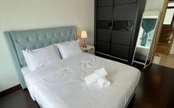 Cozy Sea View 2BR unit at R&F Princess by ANJU