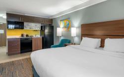 MainStay Suites Lexington I-75