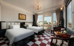 Delica Premium Hotel