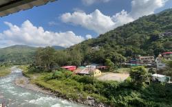 Hotel Ankita River View