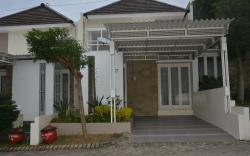 Villa Kayana Regency F-17