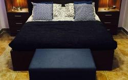 The Royal Luxury Superior Queencot