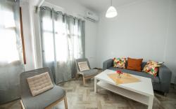 Lovely 1-bedroom Flat In Skopelos