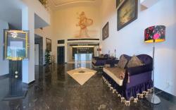 Montecarlo Hotel 