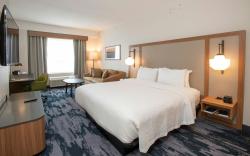 Fairfield by Marriott Inn & Suites Newport Cincinnati