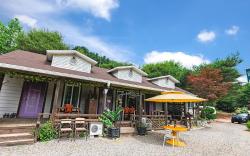 Gapyeong Cheongsol Pension