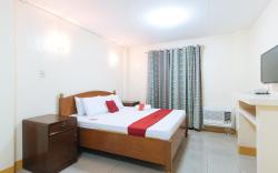 RedDoorz @ Golden Park Inn La Union