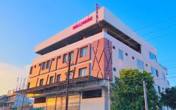 HOTEL HALLMARK