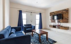Pinnacle Serviced Apartments
