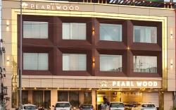HOTEL PEARL WOOD