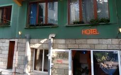 Stivan Iskar Hotel