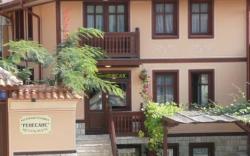 Family Hotel at Renaissance Square