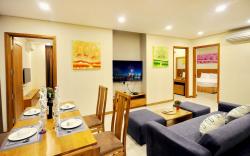 Cozy 3 bedroom apartment in Maple