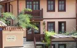 Family Hotel at Renaissance Square