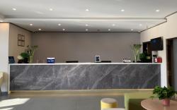 Shell Hotel Beijing Tongzhou District Majuqiao Town Dadushe Proving Ground