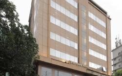 Hotel Ariana Residency