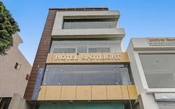 Townhouse Hotel Spotlight