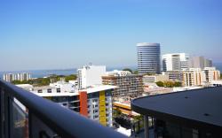 Darwin City Apartment with Harbour View 