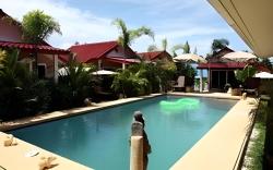 Sanuk bungalows