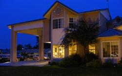 Great Lakes Inn